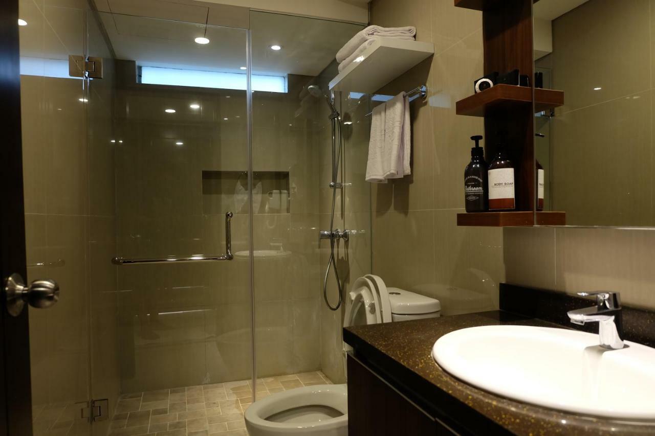 Wirton Seminyak Hotel Денпасар Екстериор снимка